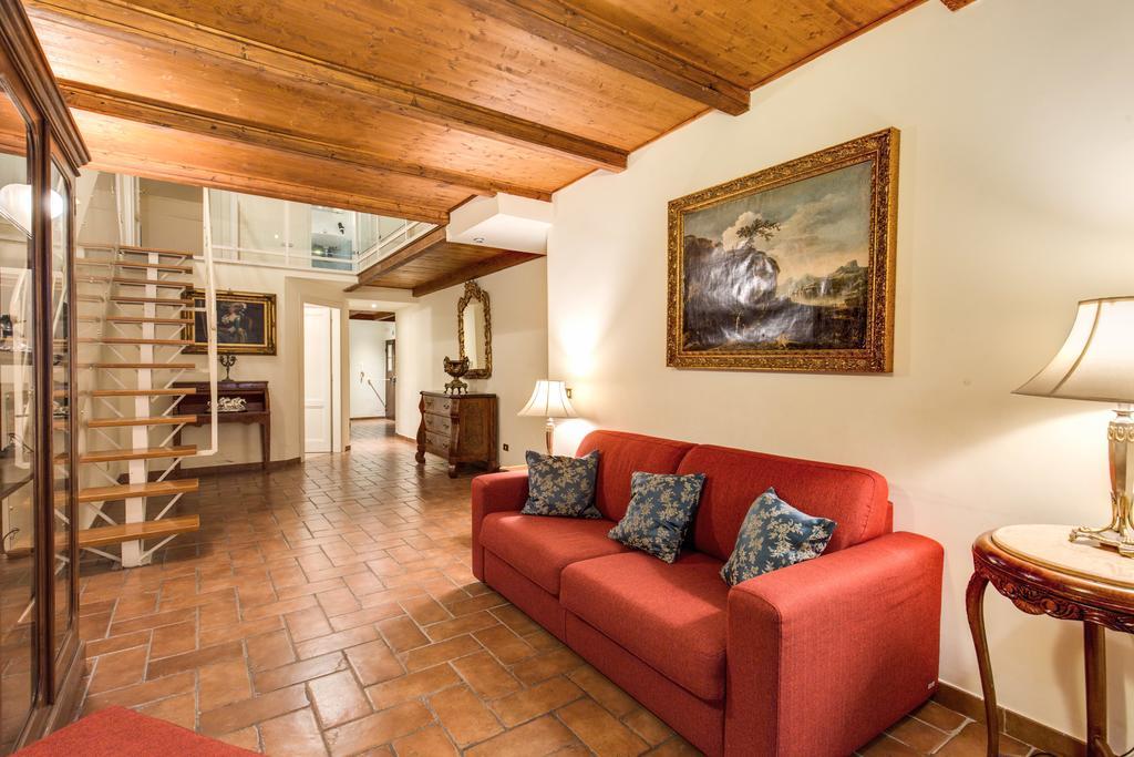 Cappellari Apartment โรม ภายนอก รูปภาพ